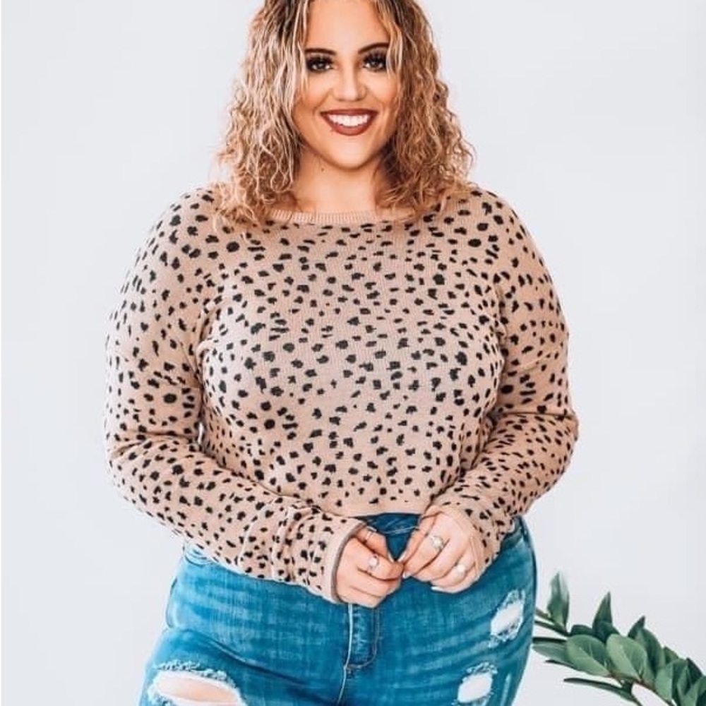 Jaylen Two-Piece Leopard Print Set - image 2